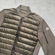 Load image into Gallery viewer, Moncler Ariege Khaki Size 5
