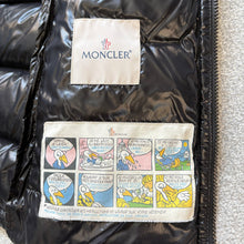 Load image into Gallery viewer, Moncler Lacet Gilet Black Size 2
