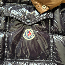 Load image into Gallery viewer, Moncler Karakorum Black Size 1
