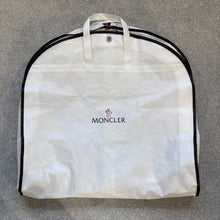 Load image into Gallery viewer, Moncler Vezere Black Size 1
