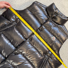 Load image into Gallery viewer, Moncler Tib Gilet Black Size 6
