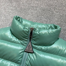 Load image into Gallery viewer, Women’s Moncler Ghany Green Size 1
