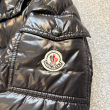 Load image into Gallery viewer, Moncler Maya Black Size 4
