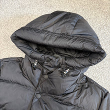 Load image into Gallery viewer, Moncler Grenoble Eggstock Black Size 5
