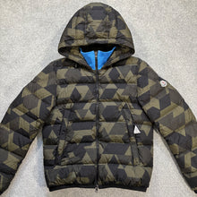 Load image into Gallery viewer, Moncler Clamart Khaki Print Size 3
