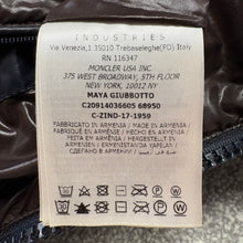 Load image into Gallery viewer, Moncler Maya Navy Size 4
