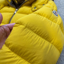 Load image into Gallery viewer, Moncler Brique Yellow Size 1
