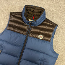 Load image into Gallery viewer, Moncler Dupres Gilet Blue Size 2
