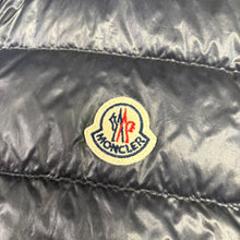 Load image into Gallery viewer, Moncler Gui Gilet Navy Size 1
