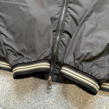 Load image into Gallery viewer, Moncler Jeanclaude Black Size 4
