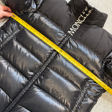 Load image into Gallery viewer, Moncler Bruel Black Size 3
