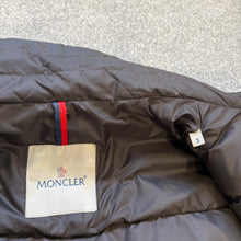 Load image into Gallery viewer, Moncler Dupres Gilet Black Size 3
