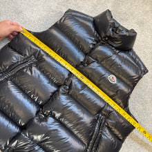 Load image into Gallery viewer, Moncler Tib Gilet Black Size 3
