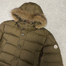 Load image into Gallery viewer, Moncler Cluny Khaki Size 7
