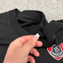Load image into Gallery viewer, Moncler Heart Logo T-Shirt Black Size Medium
