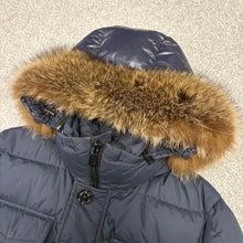Load image into Gallery viewer, Moncler Augert Navy Size 4
