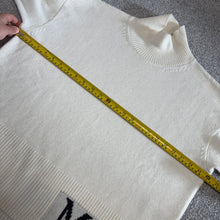 Load image into Gallery viewer, Women’s Moncler Lupetto Tricot White Size Medium
