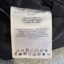 Load image into Gallery viewer, Moncler Menue Black Size 4
