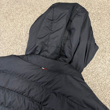Load image into Gallery viewer, Moncler Vallot Navy Size 7
