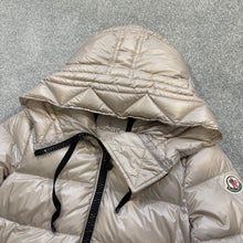 Load image into Gallery viewer, Women’s Moncler Serinde Beige Size 0

