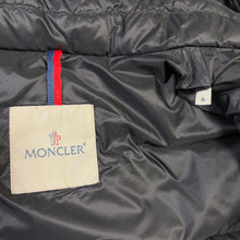 Load image into Gallery viewer, Moncler Jeanbart Black Size 6
