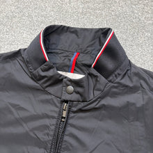 Load image into Gallery viewer, Moncler Reppe Black Size 5
