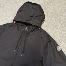 Load image into Gallery viewer, Moncler Grimpeurs Black Size 5
