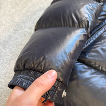 Load image into Gallery viewer, Moncler Ecrins Black Size 2
