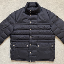 Load image into Gallery viewer, Moncler Boutmy Navy Size 5
