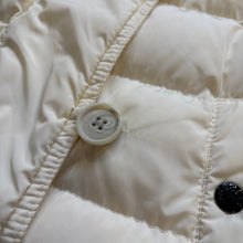 Load image into Gallery viewer, Women’s Moncler Gene Cream Size 4
