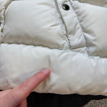 Load image into Gallery viewer, Women’s Moncler Lenar White Size 1
