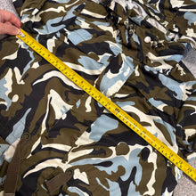 Load image into Gallery viewer, Women’s Moncler Corail Camo Windbreaker Size 1
