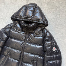 Load image into Gallery viewer, Moncler Maya Black Size 1
