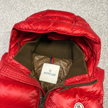 Load image into Gallery viewer, Moncler Bartholome Gilet Red Size 1
