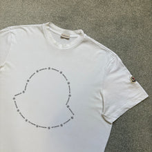 Load image into Gallery viewer, Moncler T-Shirt White Size XXXL
