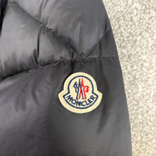 Load image into Gallery viewer, Moncler Salzman Black Size 6
