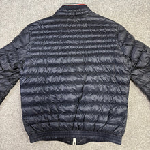 Load image into Gallery viewer, Moncler Garin Navy Size 5
