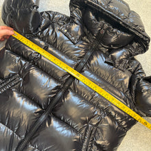 Load image into Gallery viewer, Moncler Maya Black Size 3
