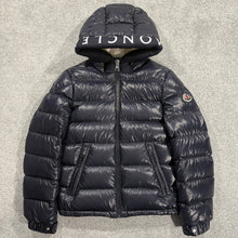 Load image into Gallery viewer, Moncler Salzman Navy Age 14
