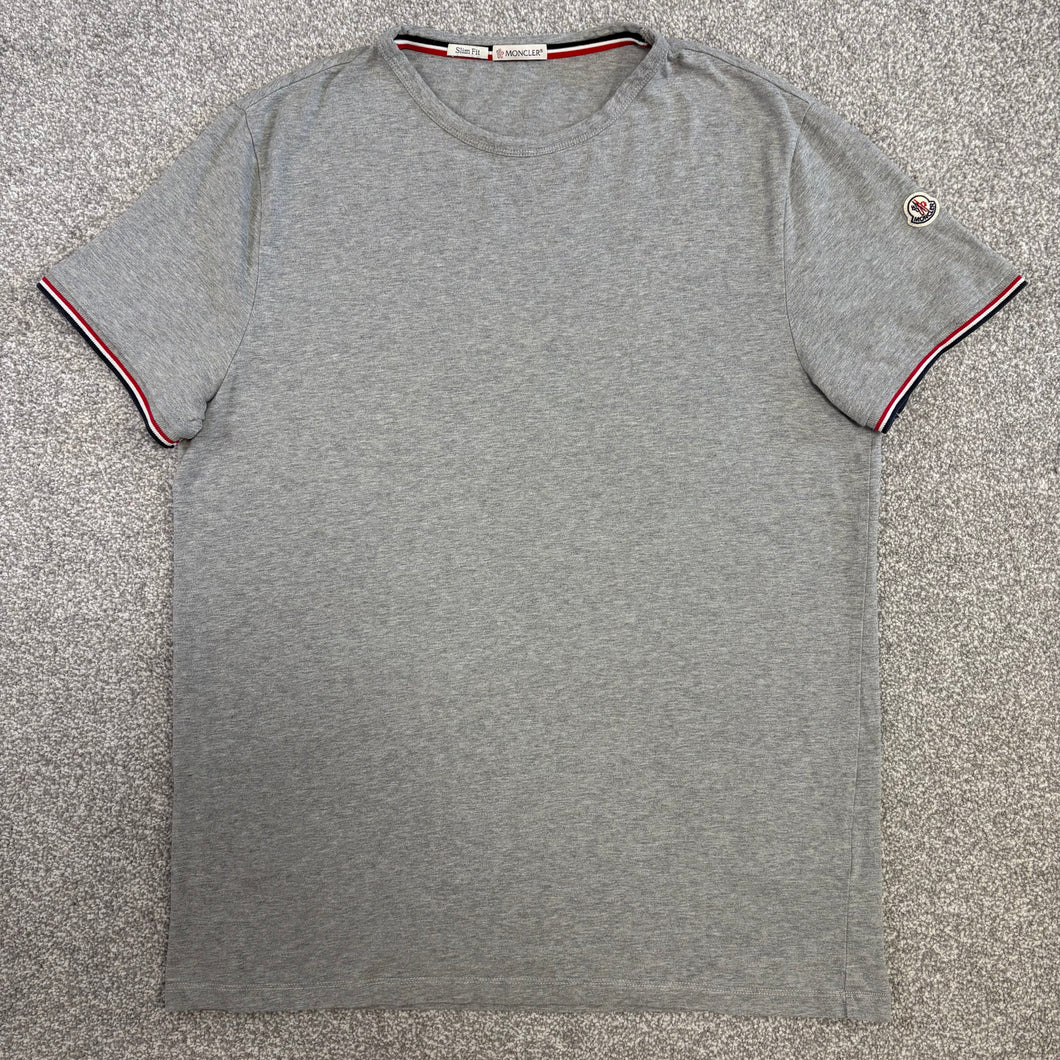 Moncler T-Shirt Grey Size XL