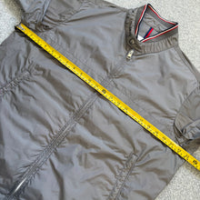 Load image into Gallery viewer, Moncler Albert Grey Size 4
