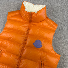 Load image into Gallery viewer, Moncler Parken Gilet Orange Size 4

