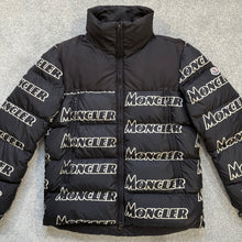 Load image into Gallery viewer, Moncler Faiveley Black Size 3
