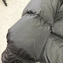 Load image into Gallery viewer, Moncler Marque Black Size 7
