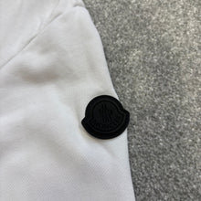 Load image into Gallery viewer, Moncler Hoodie White Size Large
