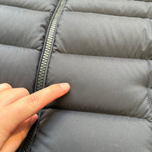 Load image into Gallery viewer, Moncler Arree Black Size 3
