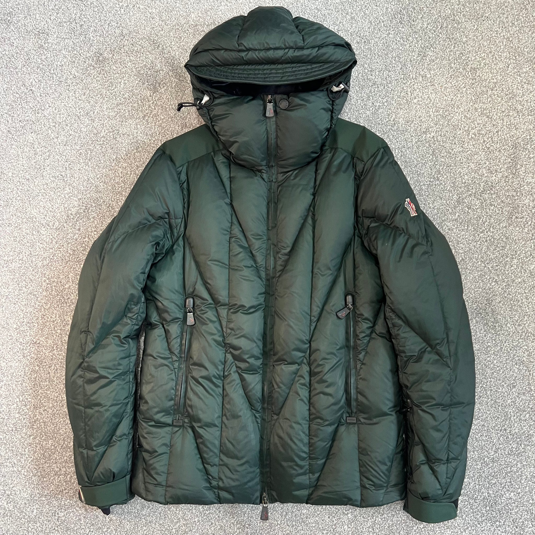 Moncler Grenoble Saintlary Dark Green Size 4