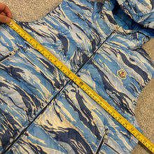 Load image into Gallery viewer, Moncler Patrick Camo Blue Size 2
