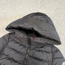 Load image into Gallery viewer, Women’s Moncler Artemis Black Size 1
