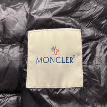 Load image into Gallery viewer, Moncler Gregoire Overshirt Black Size 3
